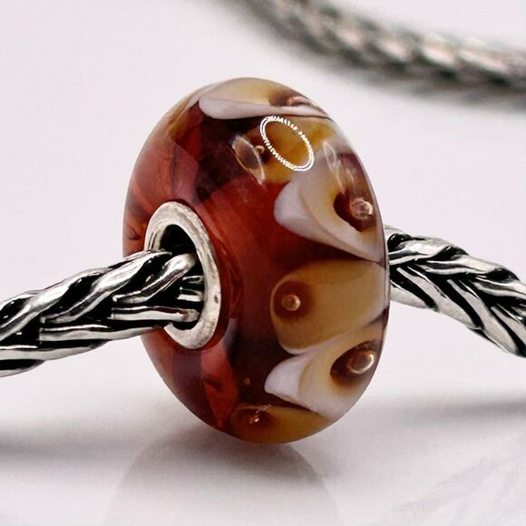 TROLLBEADS Amber Glass & Cream Bubbles Unique LAA 925S New Condition - Picture 5 of 8